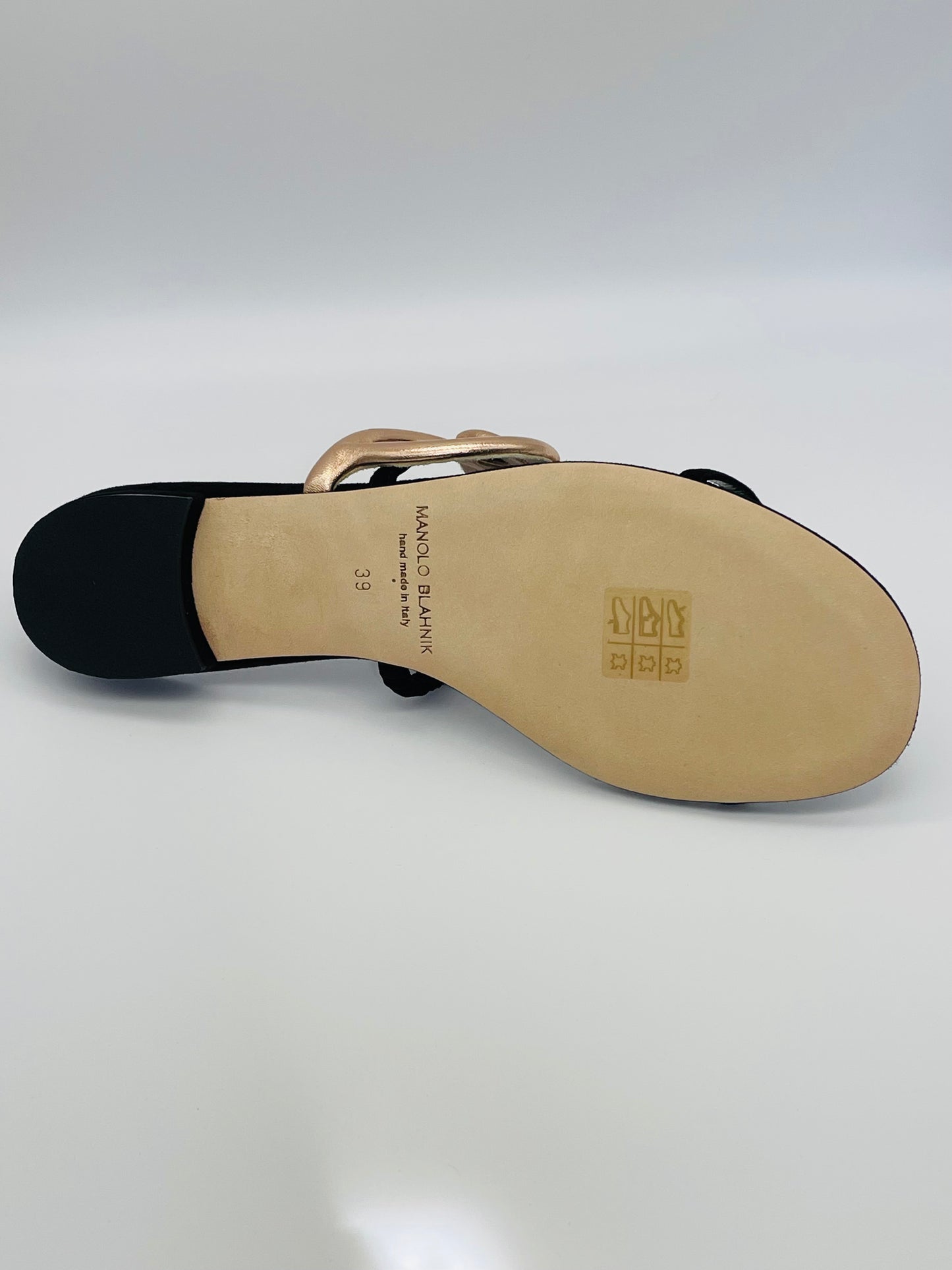 MANOLO BLAHNIK Piedad Slide Sandal