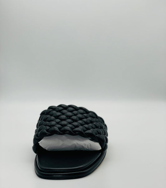 AMELIA BRAIDED SLIDE SANDAL